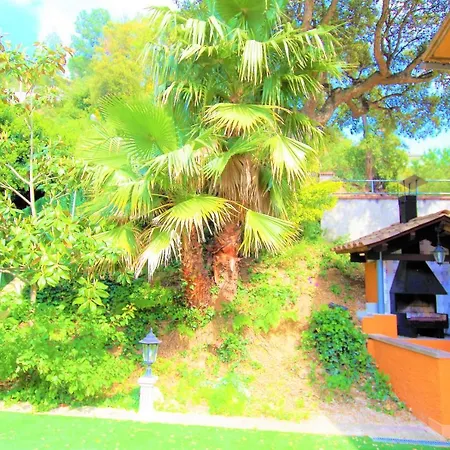 Holiday home V&v Lloret: Beachside With Private Pool *